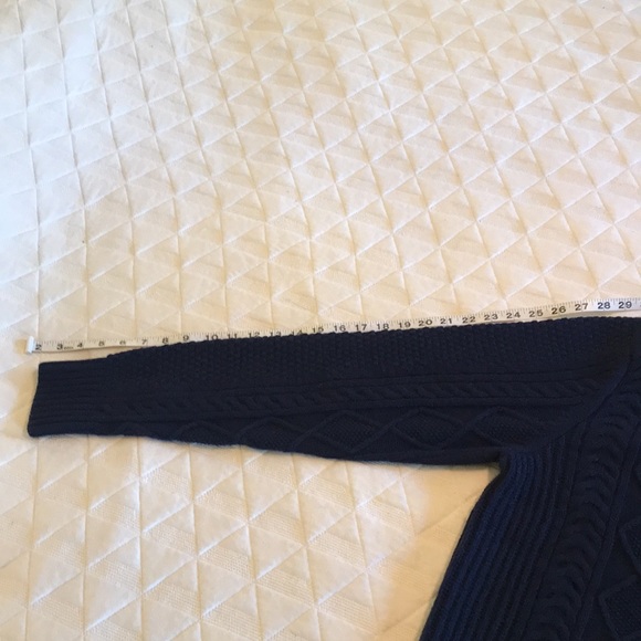 Banana Republic Wool Sweater - Picture 4 of 8